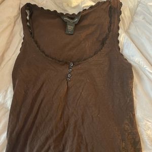 brown tank top